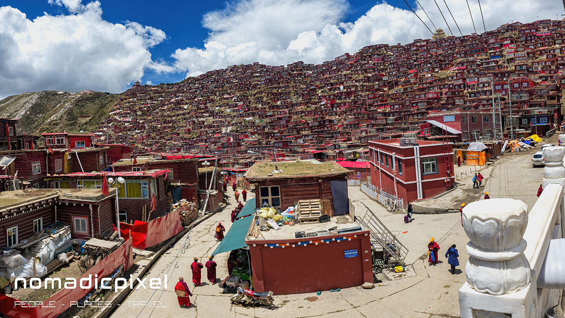 X:\Land Images\China\Tibetan Plateau\2015 Road Trip\D03_Sertar\Larung Gar\Pano_02\JPEG's\China_15_Sichuan_May_D03_100_pano_acr+tdn_nik.jpg